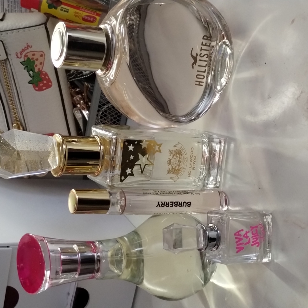 Bundle of Random Perfumes.